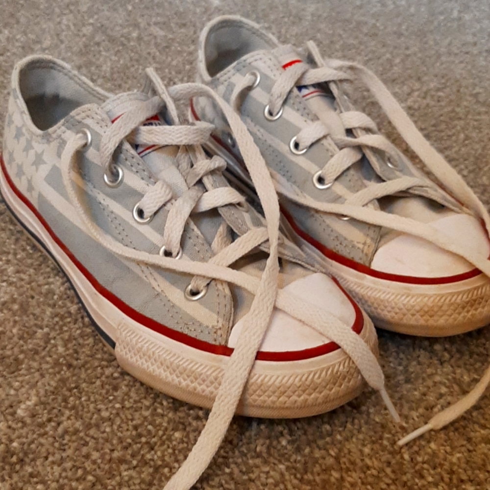 American Flag Converse